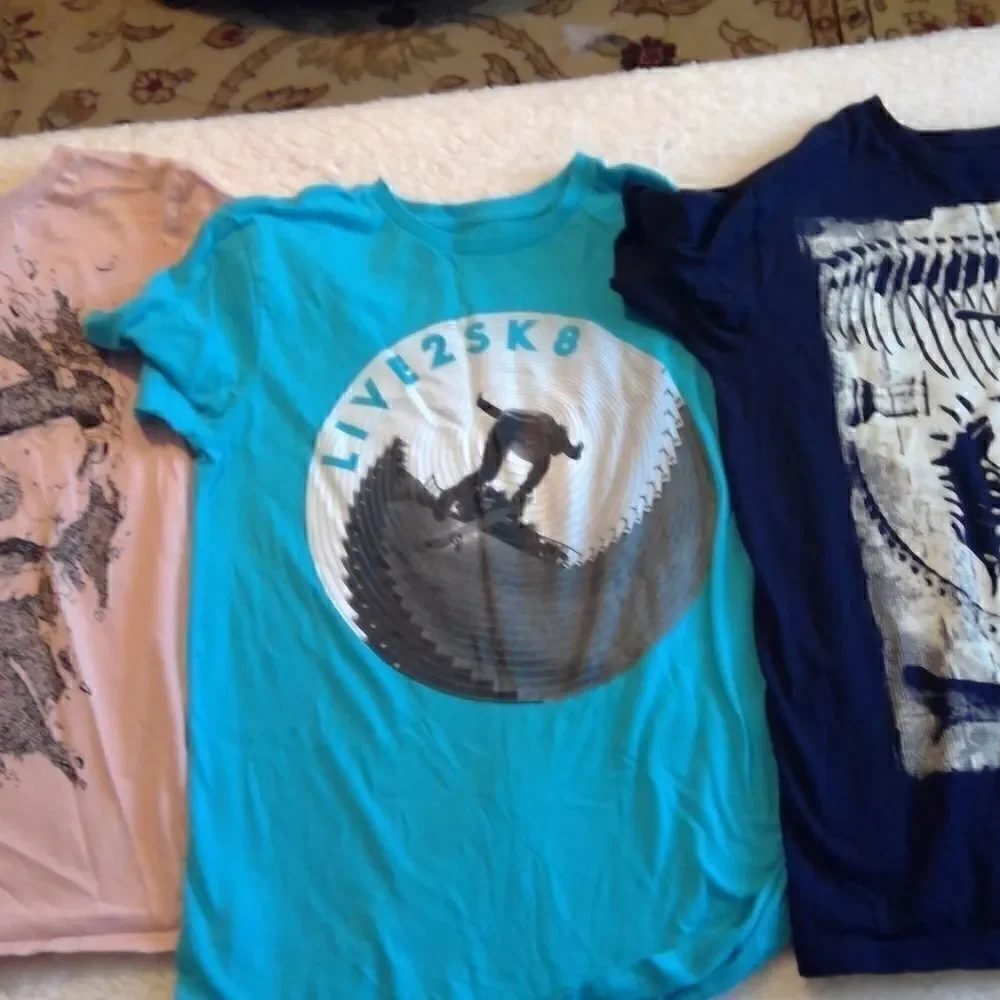 8 boys graphic t shirts
